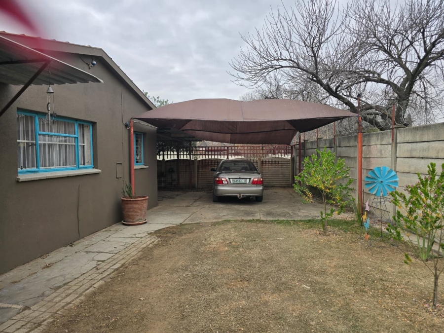 4 Bedroom Property for Sale in Sasolburg Ext 12 Free State